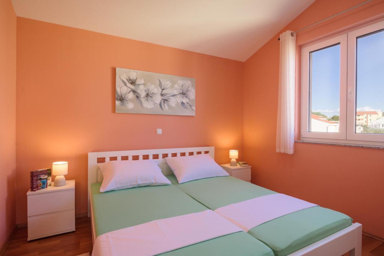 Apartmani Emil Trogir Eksteriør bilde