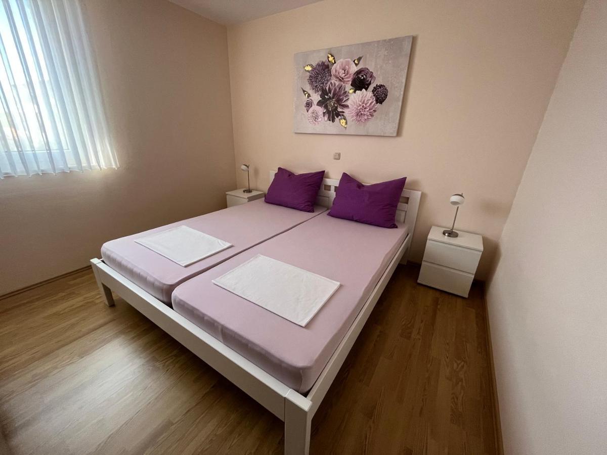 Apartmani Emil Trogir Eksteriør bilde
