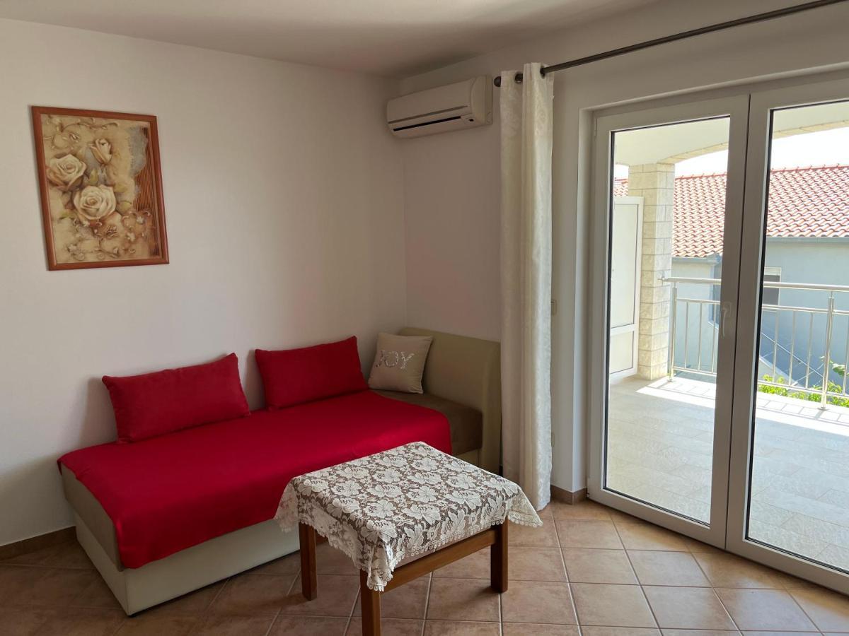 Apartmani Emil Trogir Eksteriør bilde
