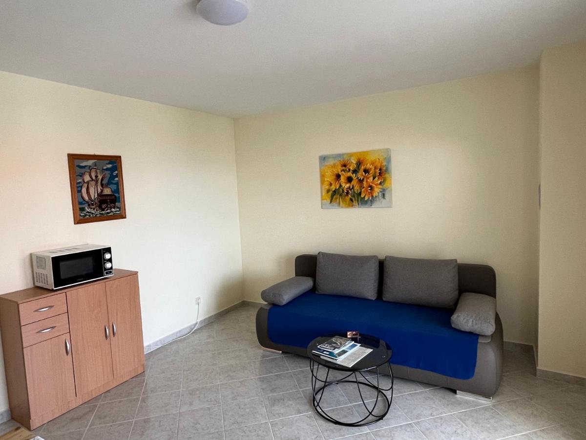 Apartmani Emil Trogir Eksteriør bilde